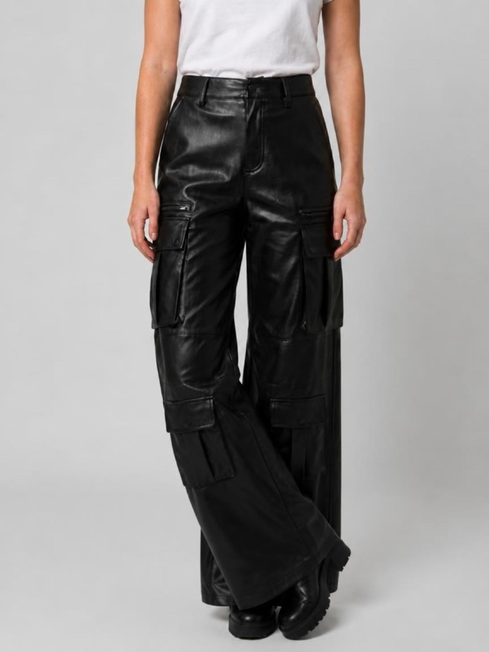 Alice + Olivia Black Faux Leather Wide-Leg Cargo Pants